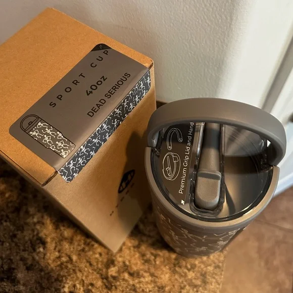 Hydrojug 40oz sport Dead Serious - Picture 3 of 13